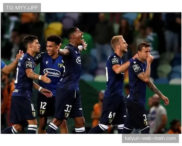 升班马科莫成最大黑马 攻防均衡跻身积分榜前五